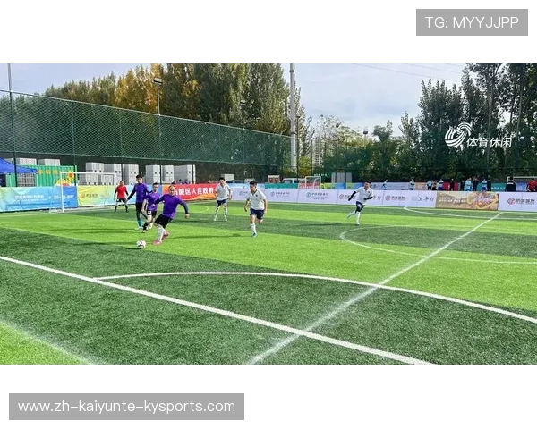 足球隔离带在五人制球场改造中的空间压缩方案 足球隔离带在五人制球场改造中的空间压缩方案
